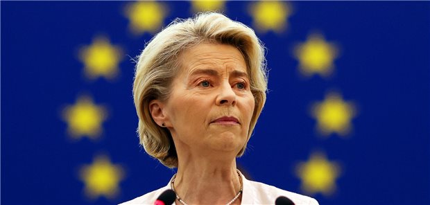 EU-Kommissionspräsidentschaft: Positives Votum für Ärztin Ursula von der Leyen   EU-Kommissionspräsidentin Ursula von der Leyen (CDU) warb am Donnerstag in der Plenarsitzung des Europäischen Parlaments in Straßburg um ein positives Votum der Abgeordneten für eine zweite Amtszeit. Die Abstimmung fiel zu ihren Gunsten aus.