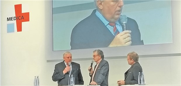 „In China rekrutieren, bringt nichts“ Echauffierte sich bei der Medica über mangelnde Ausbildungsbereitschaft von Kliniken: Landesminister Laumann.