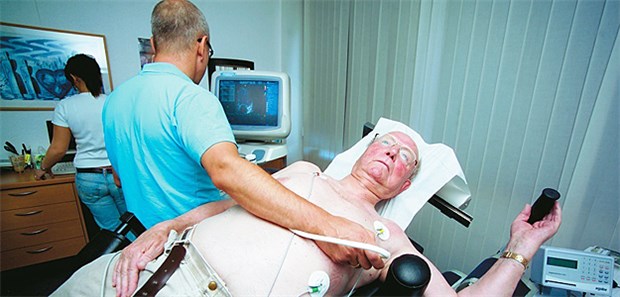 Echokardiografie: Die Impulse fördern offenbar die mikrovaskuläre Erholung nach Infarkt.