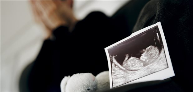 Innungskrankenkassen: Gestaffelter Mutterschutz verursacht nur geringe Kosten Ein Abort ist für die meisten Frauen eine große seelische Belastung.