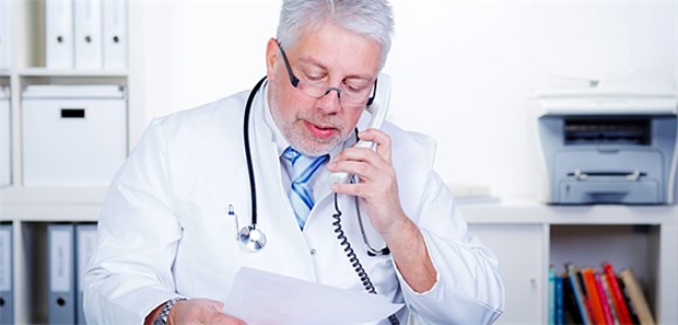 Bürokratiebelastung in Praxen hat leicht zugenommen Ein Auslöser für das leichte Plus an Bürokratiebelastung ist offenbar die Verordnung von Krankenfahrten, die um zehn Prozent gestiegen sind.