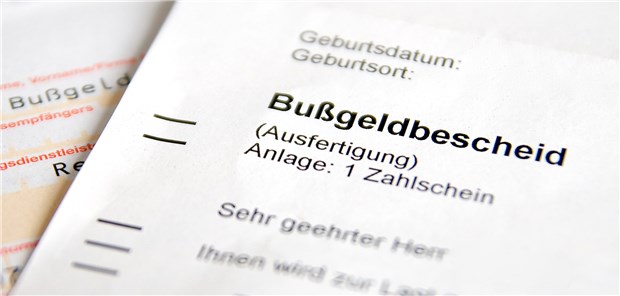 Spahn verteidigt Bußgelder gegen Impfgegner Ein Bußgeld von bis zu 2500 Euro sieht ein neuer Gesetzentwurf von Jens Spahn vor, wenn Eltern sich weigern, ihr Kind gegen Masern impfen zu lassen. 2021 soll das Gesetz in Kraft treten, so der Plan.