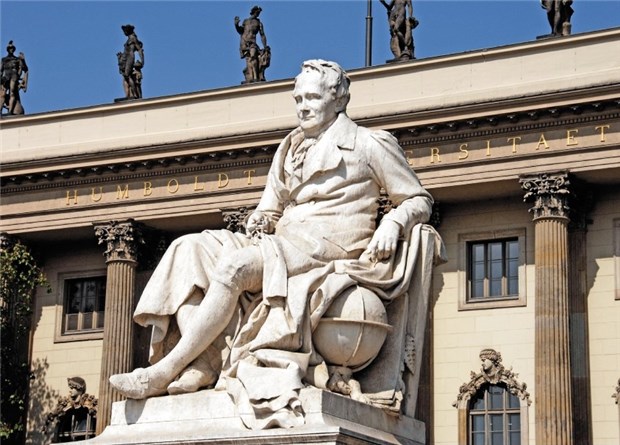 Humanist und berühmter Naturforscher Ein Denkmal vor der nach ihm benannten Humboldt-Universität zu Berlin erinnert an den großen Naturforscher.