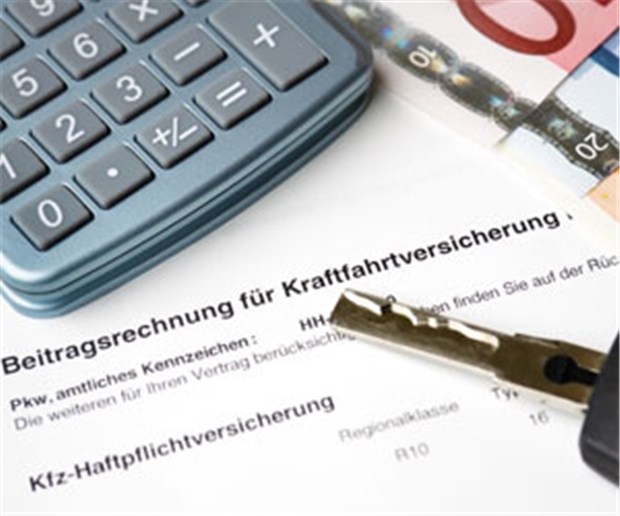 Noch gibt es günstige Angebote Ein Einsparpotenzial von rund 1300 Euro kann beim Wechsel der Kfz-Versicherung drin sein.