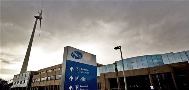 Weniger BioNTech-Impfstoff in den kommenden Wochen Im Pfizer-Werk in Puurs wird umgebaut, die Impfstoffproduktion kommt daher zunächst ins Stocken.