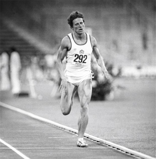 Frau Kratochvilovas wundersamer Rekord Ein Ergebnis fleißiger Trainingsarbeit? Jarmila Kratochvilova läuft vor 25 Jahren in München mit 1:53,28 Minuten einen Weltrekord über 800 Meter
