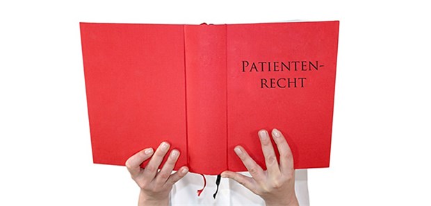Weniger Arztfehler, doch Experten unzufrieden Ein Gesetz mit sieben Siegeln? Die Anzahl an Arztfehlern sinkt, doch Experten kritisieren das Patientenrechtegesetz.