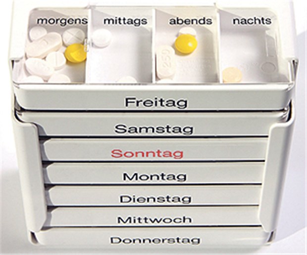 Medikamenten-Plan für jeden Senior Ein Medikamentenplan umfasst mehr als nur die Angabe von Tag und Tageszeit.