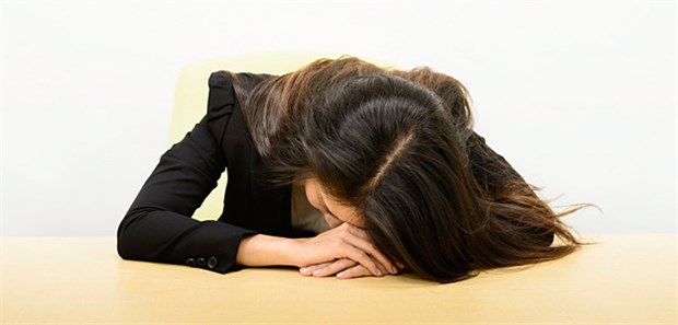 Warum Power Napping allein nicht die Lösung ist Ein Nickerchen am Arbeitsplatz: in Japan ganz üblich.