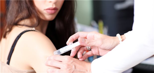 Anleitung zur Grippeimpfung in der Apotheke steht Ein Pieks zwischen Frei- und Sichtwahl? Von wegen, Apotheker müssen für die Teinahme an Grippeimpf-Projekten gesonderte Räume vorhalten können.