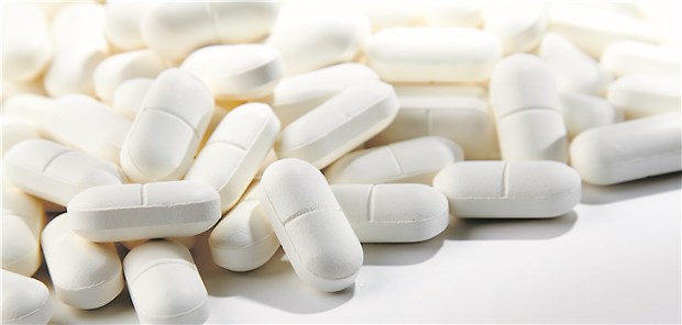 Epileptiker haben hohe Überdosisgefahr Ein Stabel Tabletten: Epilepsiekranke haben ein erhöhtes Risiko, an zu viel Medikation zu sterben.