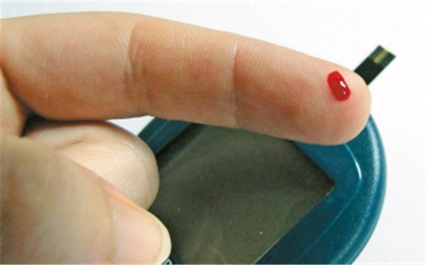 Zuckerselbsttests - IQWiG reichen Studien nicht aus Ein kleiner Pieks in den Finger hilft Diabetes-Patienten, richtig mit ihrer Erkrankung umzugehen.
