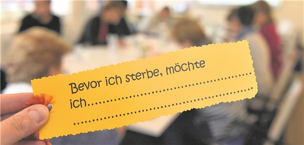 Der Letzte Hilfe-Kurs Ein letzter Wunsch – mit Hintergrundwissen übers Sterben kann es auch am Lebensende Positives geben.
