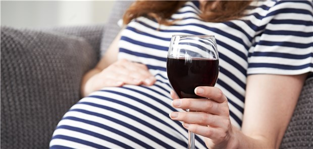 "Alkohol in der Schwangerschaft muss Tabu sein" Ein neues Aufklärungsprogramm zu Risiken durch Alkohol in der Schwangerschaft soll bereits bei Schülern ab Klasse 4 ansetzen.