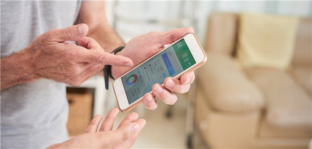 Eine Analyse des Instituts für Allgemeinmedizin an der Uni Bonn legt nahe: Hausärzte wünschen sich mehr kompakte Informationen zu DiGa.