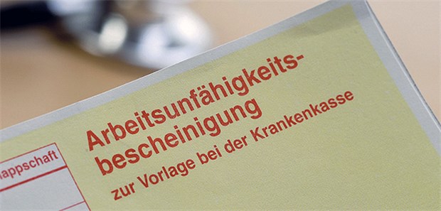 Beruf prägt Fehlzeiten stärker als Alter Eine Arbeitsunfähigkeitsbescheinigung: Im Schnitt war jedes berufstätige AOK-Mitglied im vergangenen Jahr an 19,9 Tagen krank geschrieben.
