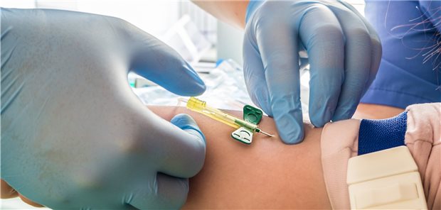 Peptid als Biomarker für lärmbedingte Gefäß-Schäden? Eine Blutprobe wird gewonnen: Basis, um nach neuen Biomarkern zu suchen.