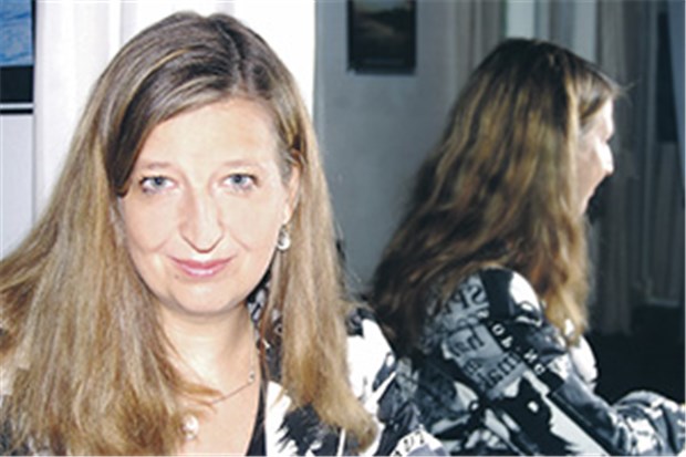 Multitalent auf vielen Bühnen des Lebens Eine Frau mit extrem unterschiedlichen Neigungen und Talenten: Dr. Stefanie Rummel geht ihren Weg.