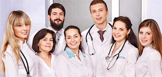 Eine Gruppe von Ärzten.