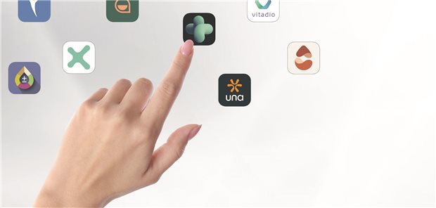 Eine Hand berührt ein virtuelles Symbol für eine App.
