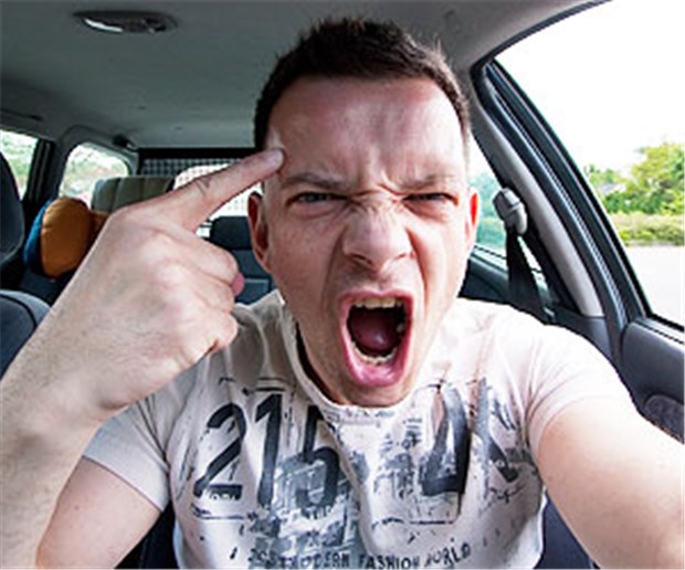 Psychopathen können Empathie lernen Eine Hyperfokussierung auf das Ziel blendet bei Psychopathen offenbar Gefühle wie Angst und Empathie aus.