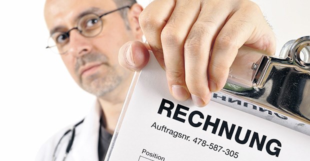 Ein bisschen Kostenerstattung täte gut Eine Rechnung über den Eigenanteil - so käme ein bisschen Marktwirtschaft ins Gesundheitssystem.