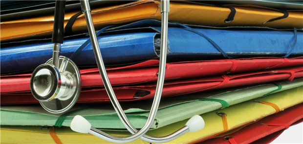 Eine möglichst umfangreiche Dokumentation des Behandlungsgeschehens lässt Praxischefs vor Gericht besser dastehen, als wenn so gut wie nichts niedergelegt worden ist.