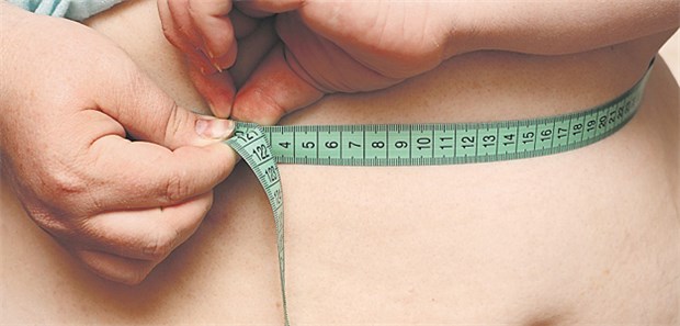 Bluthochdruck und Adipositas setzen Jüngeren zu Einen BMI von über 30 haben bereits acht Prozent der unter 40-jährigen Studienteilnehmer.