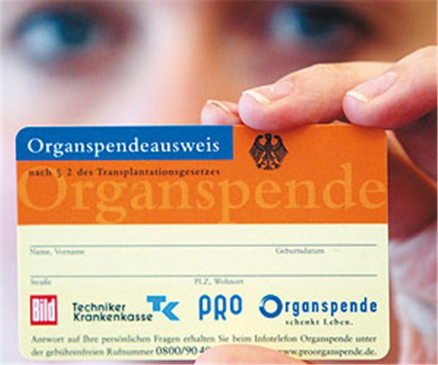 30 Jahre "Tag der Organspende" Einen Organspendeausweis hat nur jeder Vierte in Deutschland. Durch den "Tag der Organspende" erhofft sich die DSO, dass die Zahl der Spender steigt.