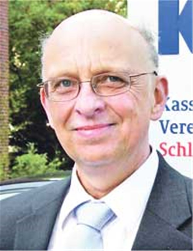Die KV mit der etwas anderen Note Einer von 60 Kandidaten für die neue AV: Dr. Uwe Bannert, Vize der Abgeordnetenversammlung .