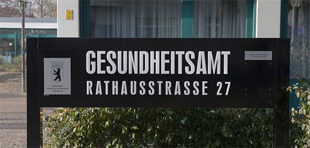 Berlins ÖGD in der Personalkrise Eines von zwölf Berliner Gesundheitsämtern: Alle haben mit Personalnot zu kämpfen.