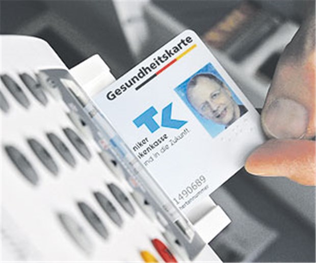 E-Card in den Praxen: Diese Probleme können auftreten Einfach Karte einlesen und alles läuft - leider trifft das nicht auf jede Gesundheitskarte zu.