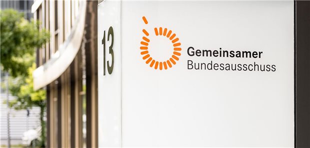 Eingang zum Gemeinsamen Bundesausschuss in Berlin: Am Donnerstagvormittag tagte das Gremium ohne Anwesenheit der KBV-Vertreterinnen und -Vertreter.