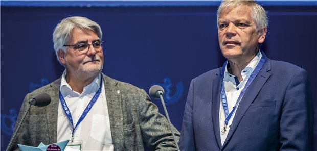 Eingespieltes Team: Die beiden Vorsitzenden der Ständigen Konferenz „Ärztliche Weiterbildung“ der Bundesärztekammer (StäKo), Professor Henrik Herrmann und Dr. Johannes Albert Gehle, erläuterten in Bremen den aktuellen Stand der (Muster-)Weiterbildungsordnung.