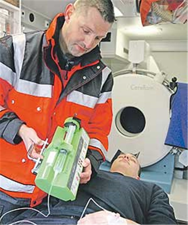 Akutversorgung gut, Reha-Angebot schlecht Einsatz im Rettungswagen: Die Akutversorgung nach einem Schlaganfall funktioniert in der Regel gut - aber wie sieht es mit der Reha aus?