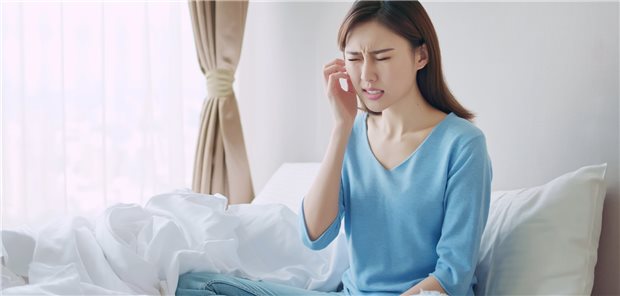 Empfindliche Haut und Schlafprobleme – hier scheint es eine deutliche Assoziation zu geben.