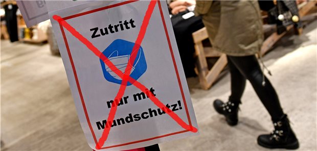 Lauterbach: Ohne Corona-Impfpflicht muss die Maske im Herbst bleiben Ende der Maskenpflicht: Damit könnte es im kommenden Herbst wieder vorbei sein. Das erwartet Bundesgesundheitsminister Lauterbach.