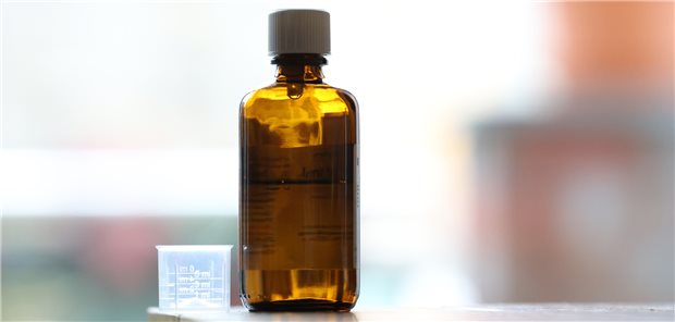 Engpässe bei Fiebersäften – aber längst nicht nur dort: Der Bundesrat hält den Gesetzentwurf der Bundesregierung für unzureichend.