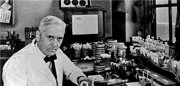 Sir Flemings genialer Geistesblitz Entdecker des Penicillins: Sir Alexander Fleming (1881 –1955).