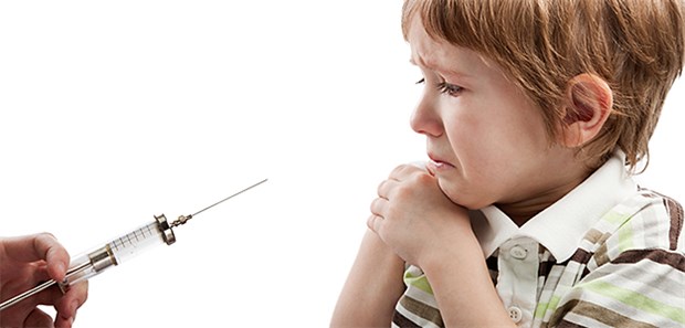 Wie Ärzte schmerzarm pieksen! Entwickeln Kinder Angst vor Impfungen, begleitet sie eine Impfabneigung oft ein Leben lang.