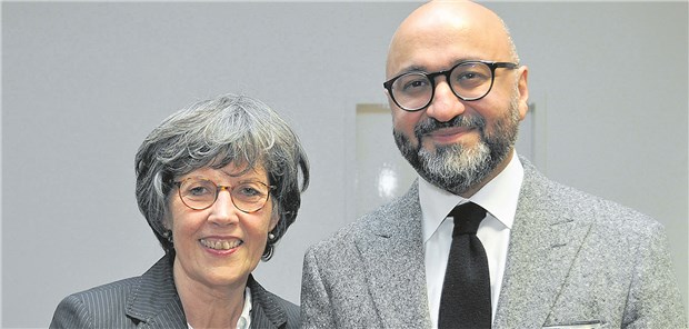 Erhielten beide 48 von 57 Stimmen in der Kammerversammlung: Der neue Präsident der Ärztekammer Hamburg, Dr. Pedram Emami, mit der neuen Vizepräsidentin Dr. Birgit Wulff.