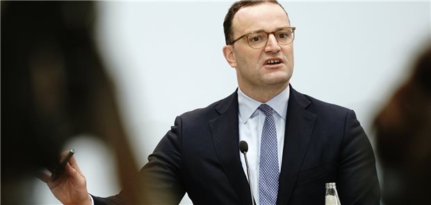 Geteiltes Echo auf Spahns Pflege-Vorstoß Erklärte am Montag weitere Details seiner Pflegereform: Bundesgesundheitsminister Jens Spahn (CDU).