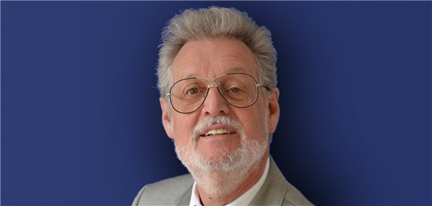 Hans-Engelhard-Medaille erstmals verliehen Erster Träger der Hans-Engelhard-Medaille: Dr. Marcel Biegler.