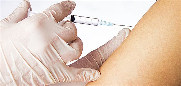 Erste Impfstoff-Tests in Deutschland begonnen Erstmals in Deutschland wird ein Ebola-Impfstoff nun bei Menschen getestet.