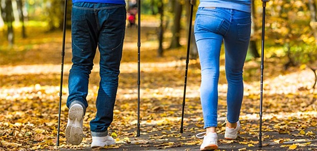 Bewegung muss Teil des Therapiekonzepts sein Es gibt viele Hinweise, dass Sport gerade bei Darmkrebspatienten hilfreich ist.