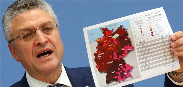 RKI-Chef Wieler zu COVID-Lage: „Es ist fünf nach zwölf“ „Es ist fünf nach zwölf“, befand RKI-Präsident Wieler anhand der neuesten Corona-Zahlen.