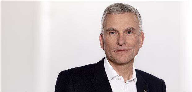 „Es ist nicht leicht, junge Kolleginnen und Kollegen ins System zu bringen, wenn die Politik ihre Zusagen nicht einhält“, sagte KVWL-Chef Dr. Dirk Spelmeyer am Freitag auf der Vertreterversammlung.