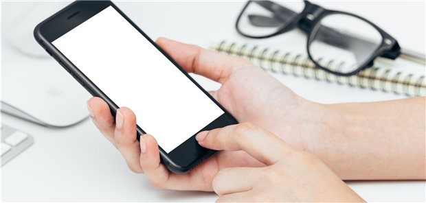 Es sollten „alle verfügbaren Sicherheitsmechanismen auf Mobiltelefonen genutzt und als Standard-Einstellung vorkonfiguriert werden“, heißt es in der IT-Sicherheitsrichtlinie.