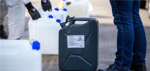 Kanister mit  Ethanol
