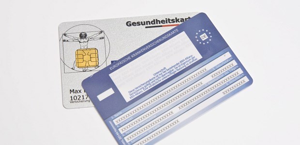Löcher beim EU-Versicherungsschutz? Europäische Versichertenkarte: Zwei Fälle mutmaßlich abgewiesener Patientinnen in Dortmund rücken Probleme mit ihr ins Licht.